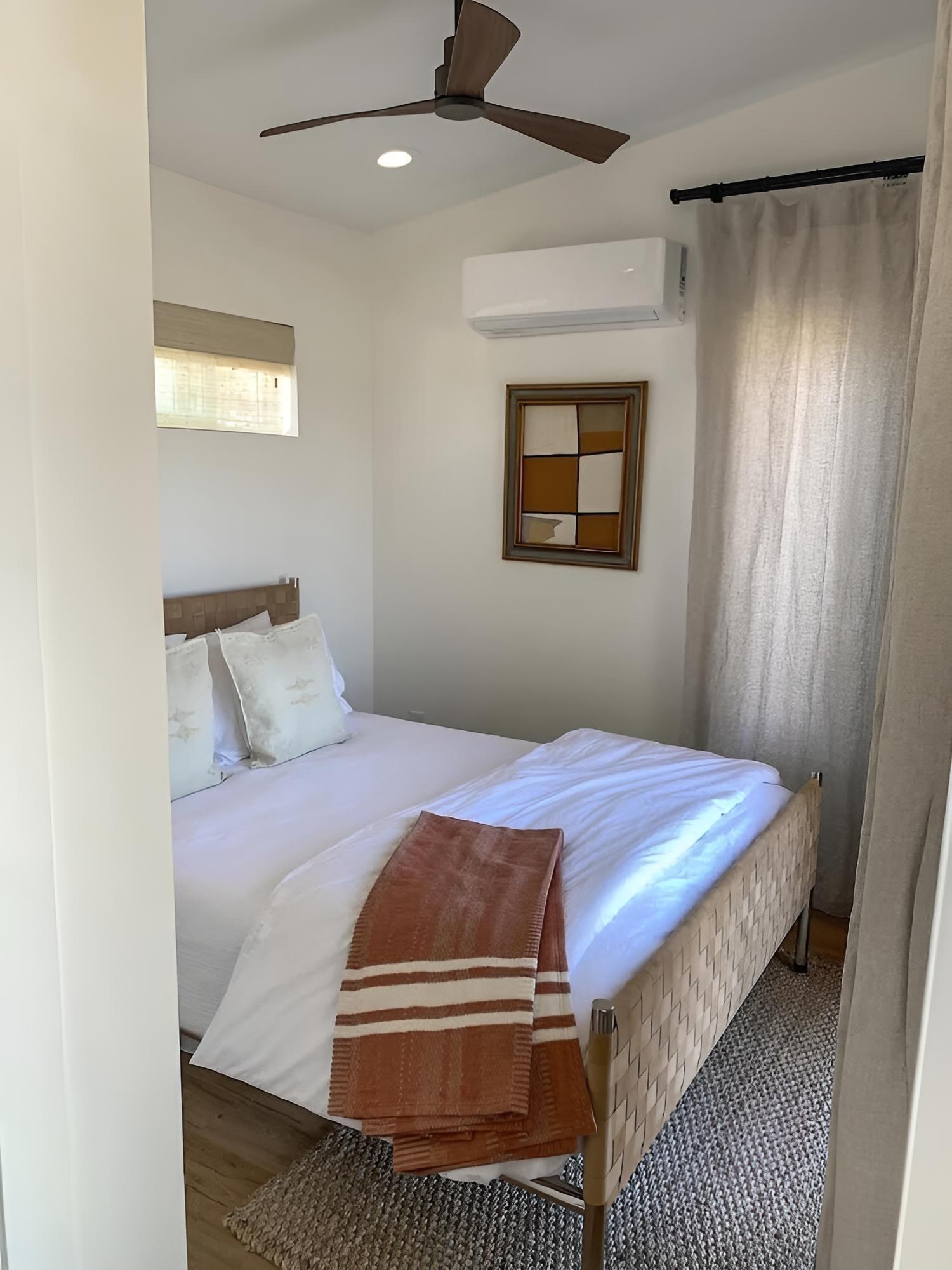 Deluxe Cabin photo 2