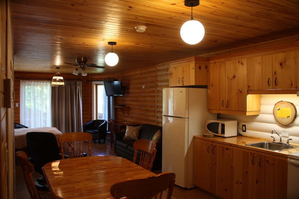 Grand Studio