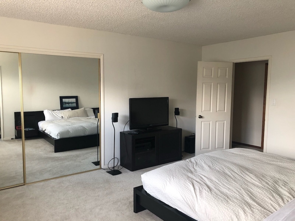 House, 3 Bedrooms photo 1