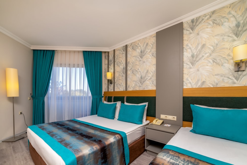 Standard Beach Double Room photo 3