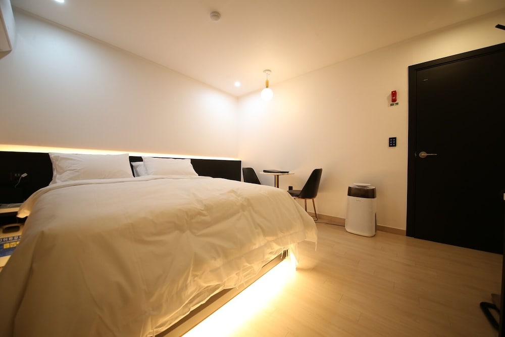 Standard Room - Photo 5