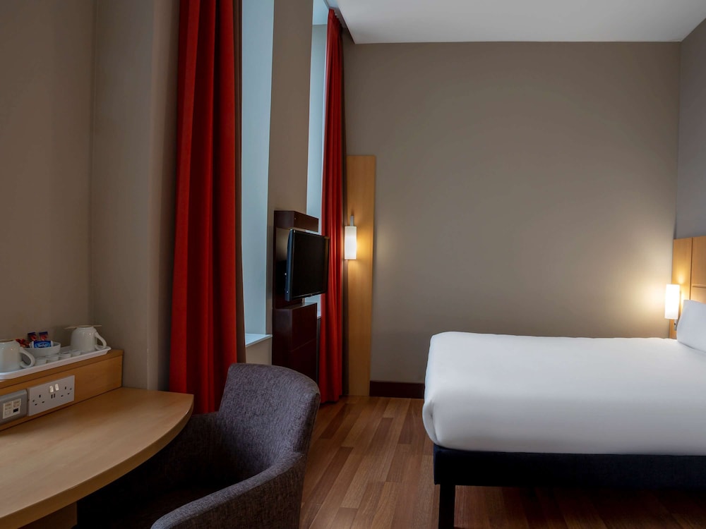 Room, 1 Double Bed - Photo 8