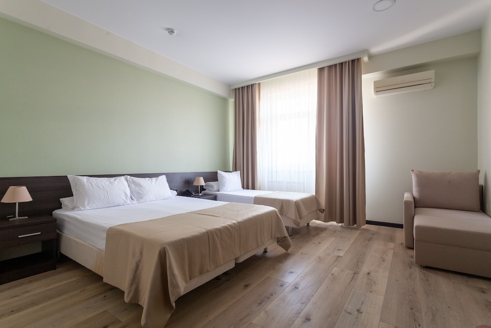 Standard Room photo 3