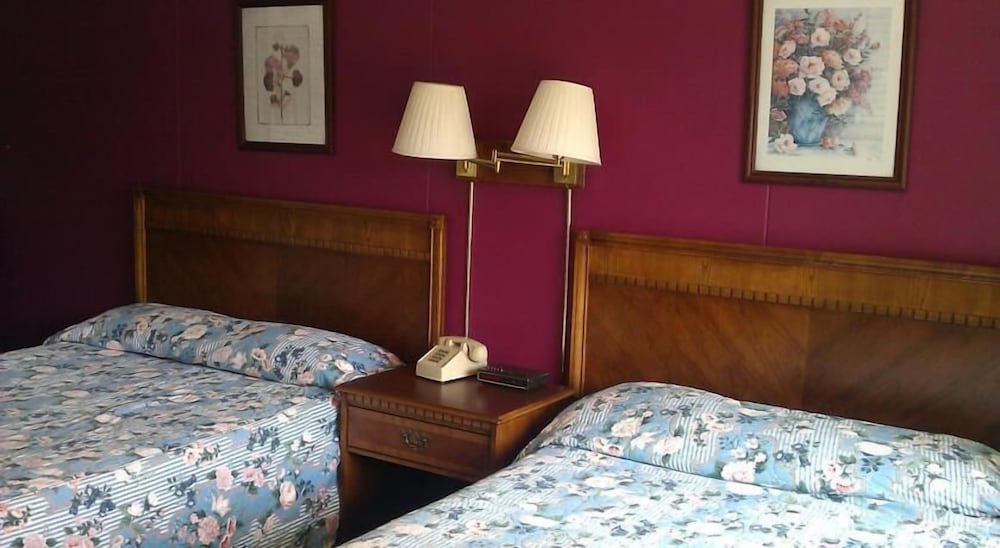 Standard Room, 2 Double Beds photo 2