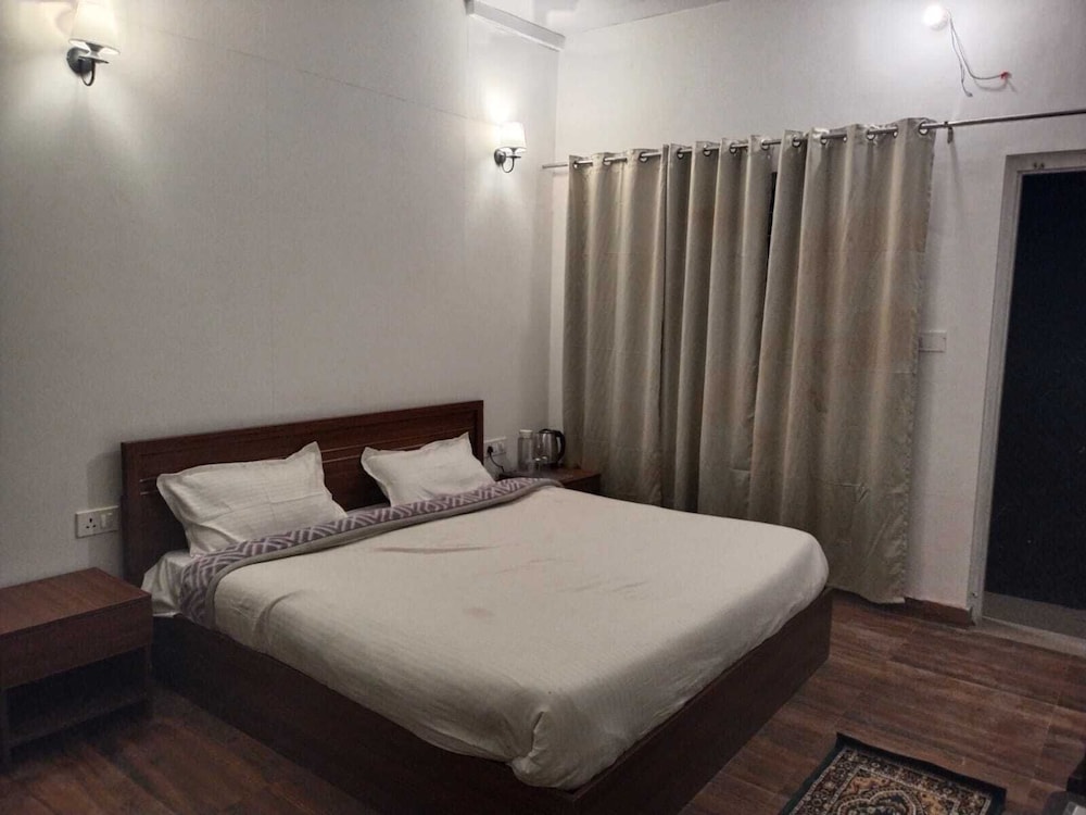 Superior Room - Photo 10