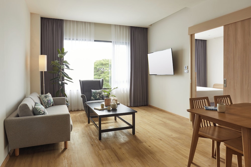 Junior Suite - Photo 1