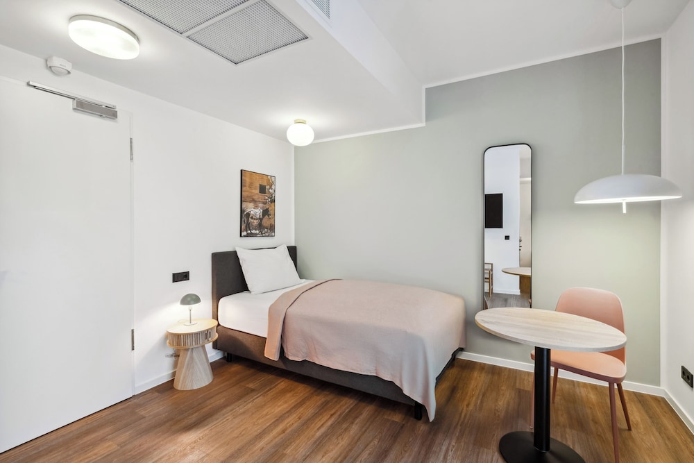 Single Suite with Rooftop Terrace