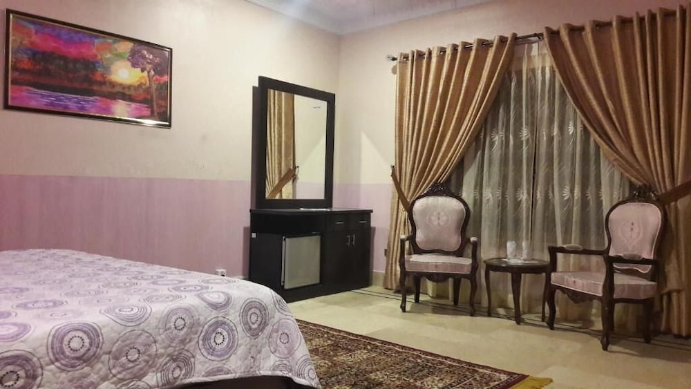 Deluxe Double Room - Photo 4