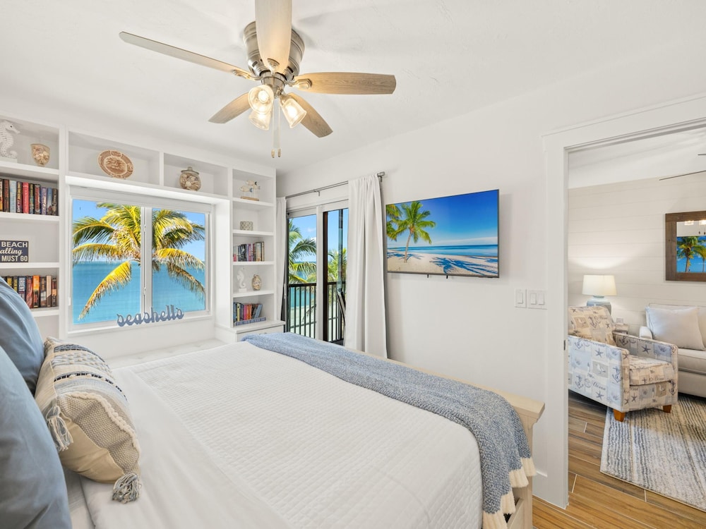 Condo (2 Bedrooms)