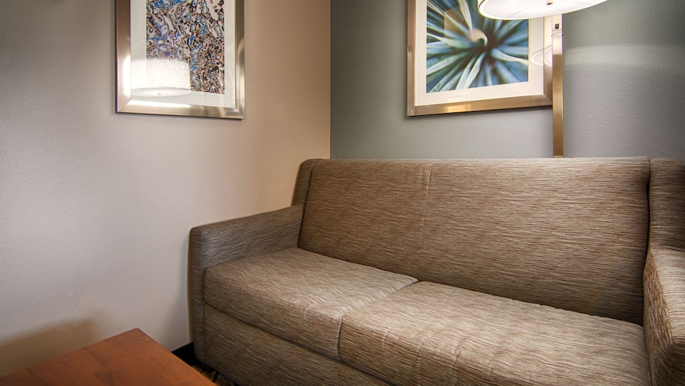 Suite, Multiple Beds, Non Smoking, Kitchenette (with Sofabed) - Photo 4