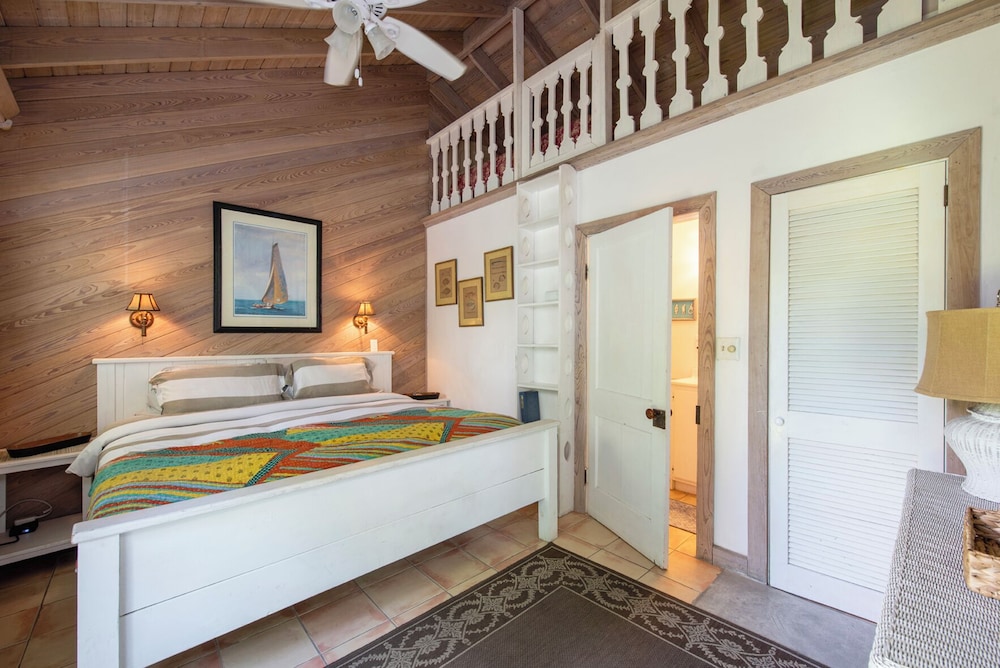 Villa photo 2