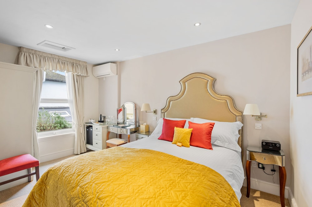 Superior Double Room, Ensuite (Double) photo 2
