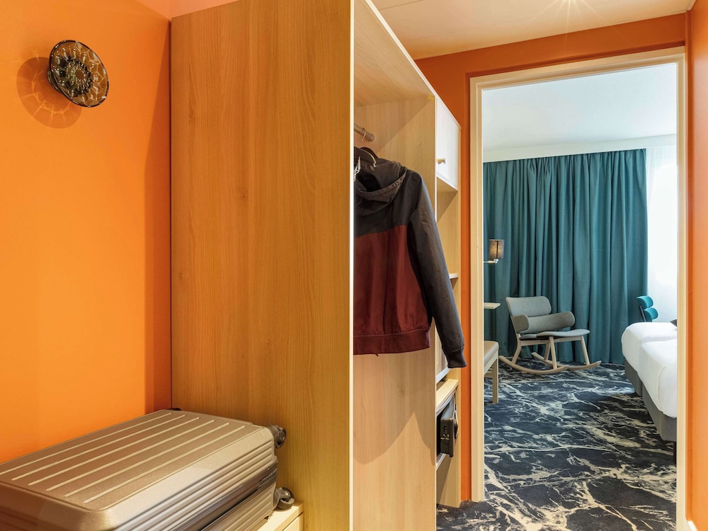 Superior Room, 2 Twin Beds, Park View - Photo 2