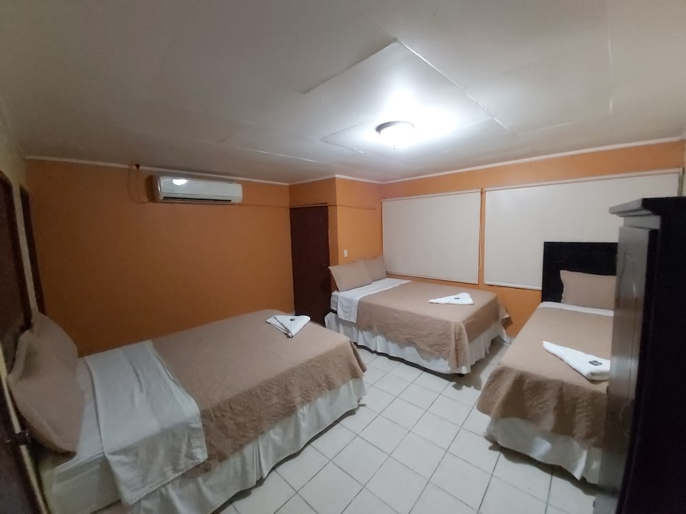 Triple Room photo 3