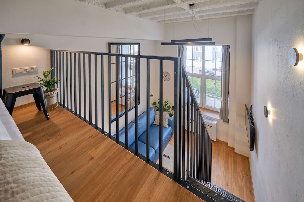 City Loft - Photo 16