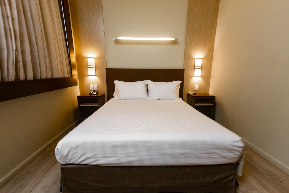 Classic Double Room Single Use, 1 Double Bed photo 3