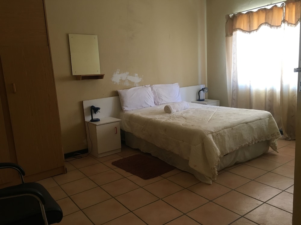 Family Apartment, 2 Bedrooms photo 1