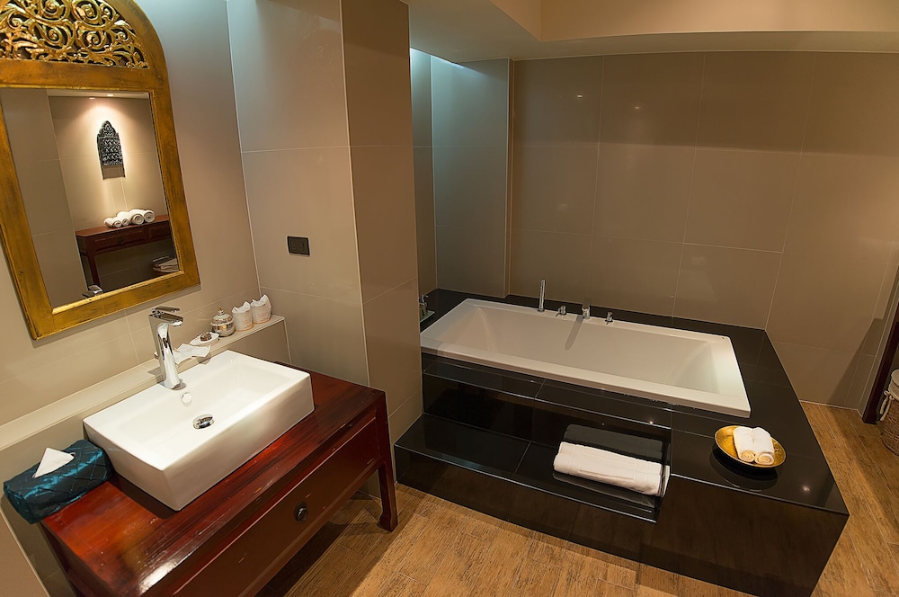 Executive Room photo 3