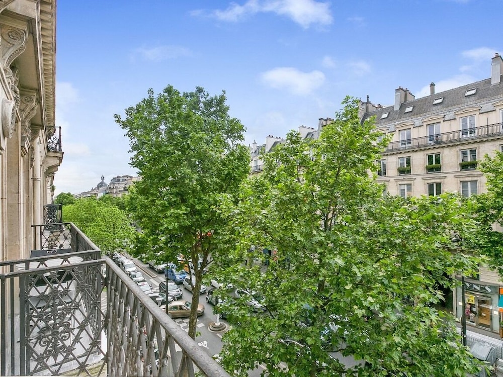 Apartment with Balcony 501 photo 2