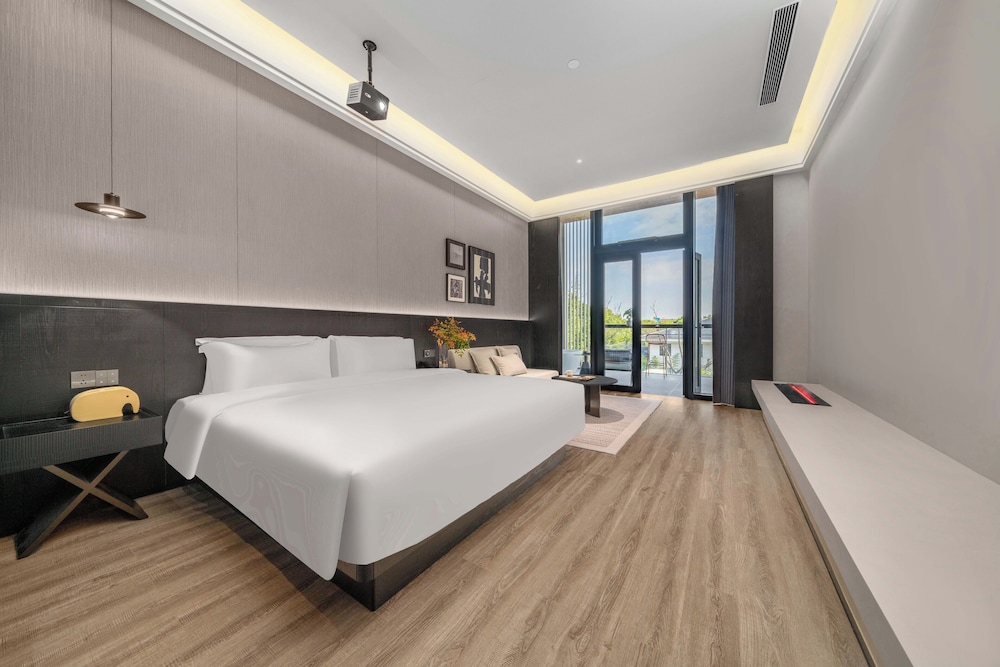 Superior Double Room, Balcony