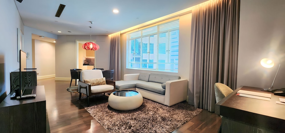 Elizabeth Suite Two-Bedroom