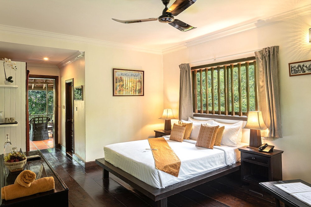 Deluxe Double or Twin Room, Pool View - Photo 10