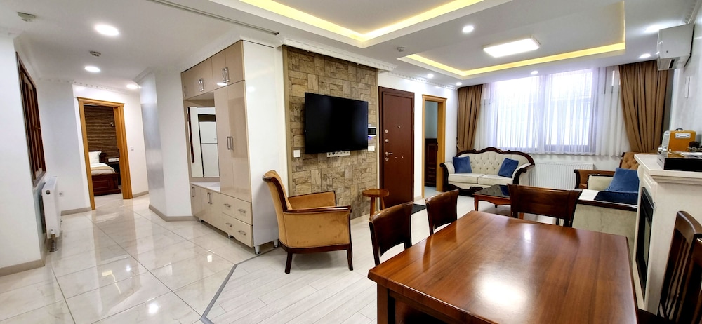 Economy Apartment, 3 Bedrooms, Kitchen photo 1