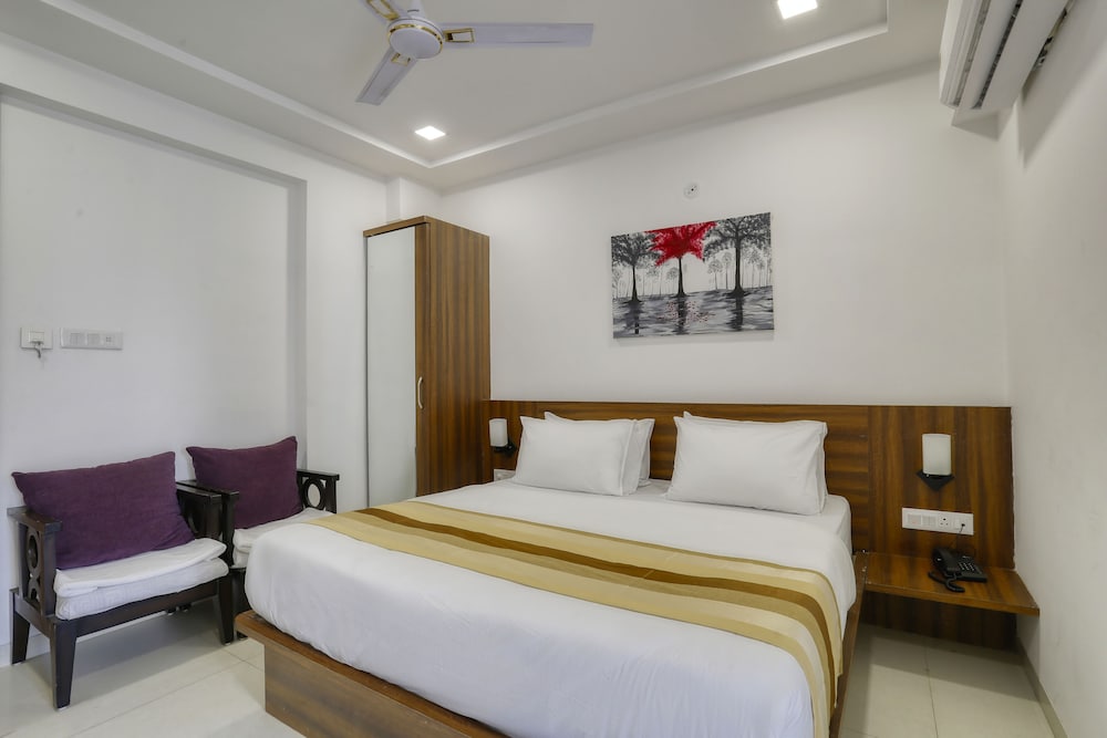 Premium Room - Photo 18
