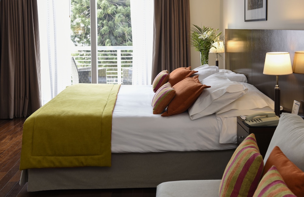 Junior Double Room, 1 King Bed photo 2