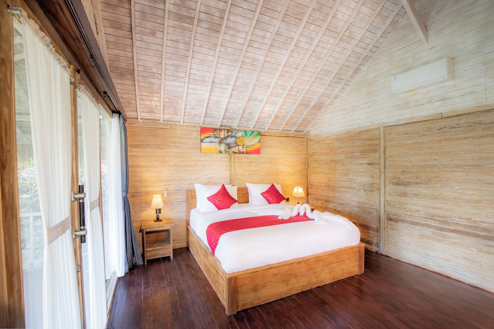 Deluxe Room, Bathtub - Photo 2
