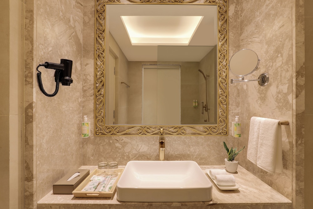Deluxe Twin Room - Photo 6