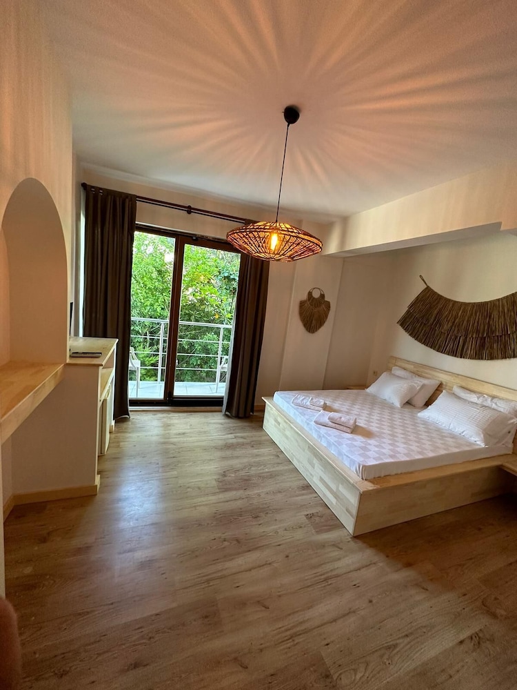 Classic Room, Balcony photo 3