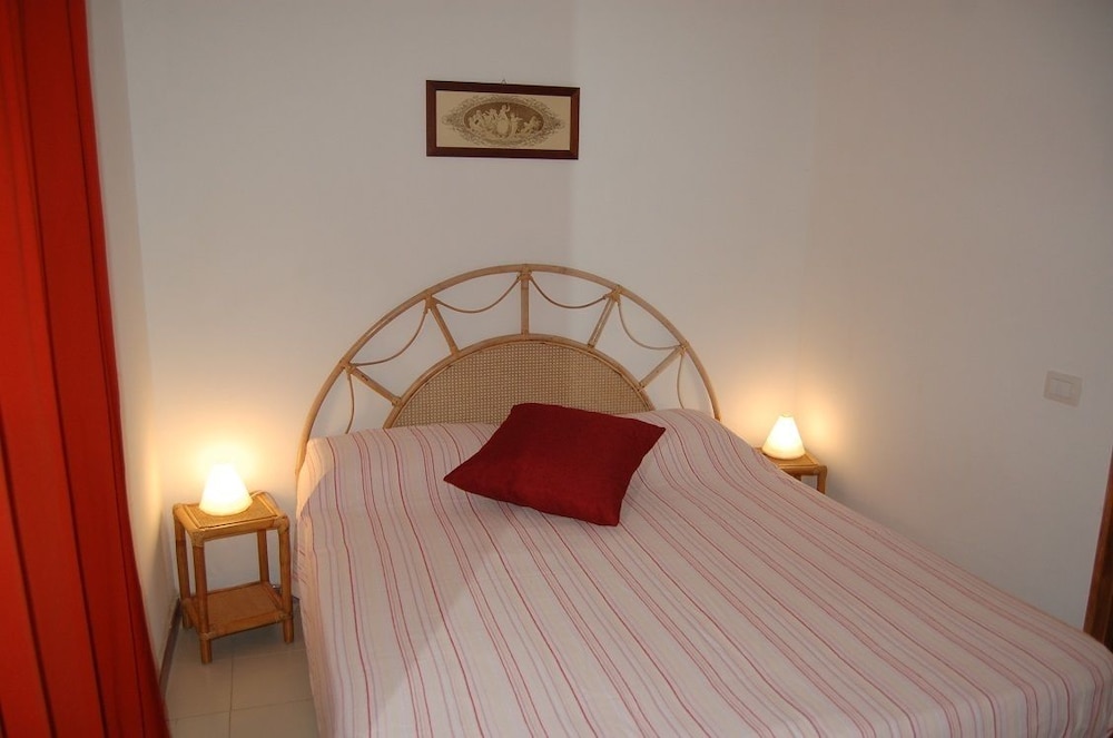 Classic Apartment, 1 Bedroom, Accessible, Garden View photo 1