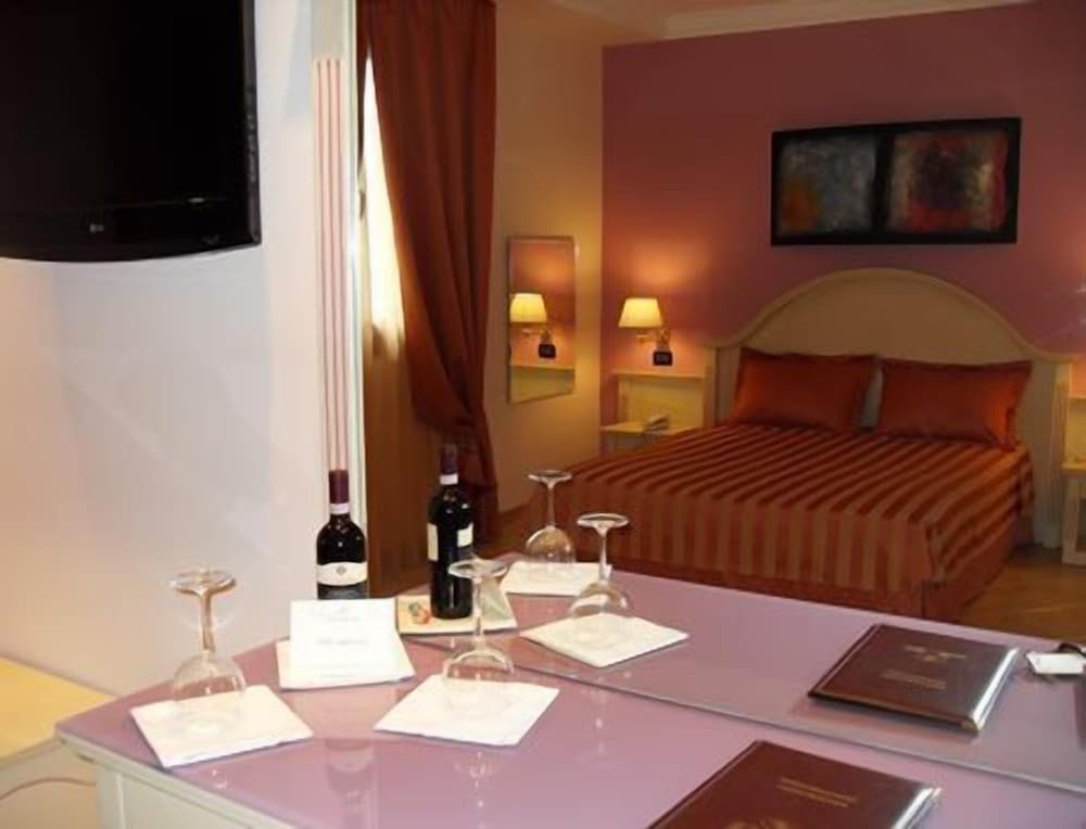 Superior Double or Twin Room photo 2