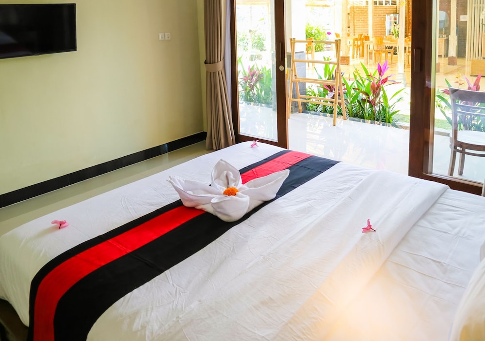Deluxe Double Room with Coworking - Photo 5