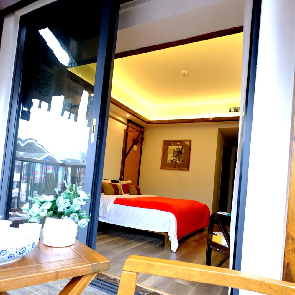Deluxe Double Room photo 2
