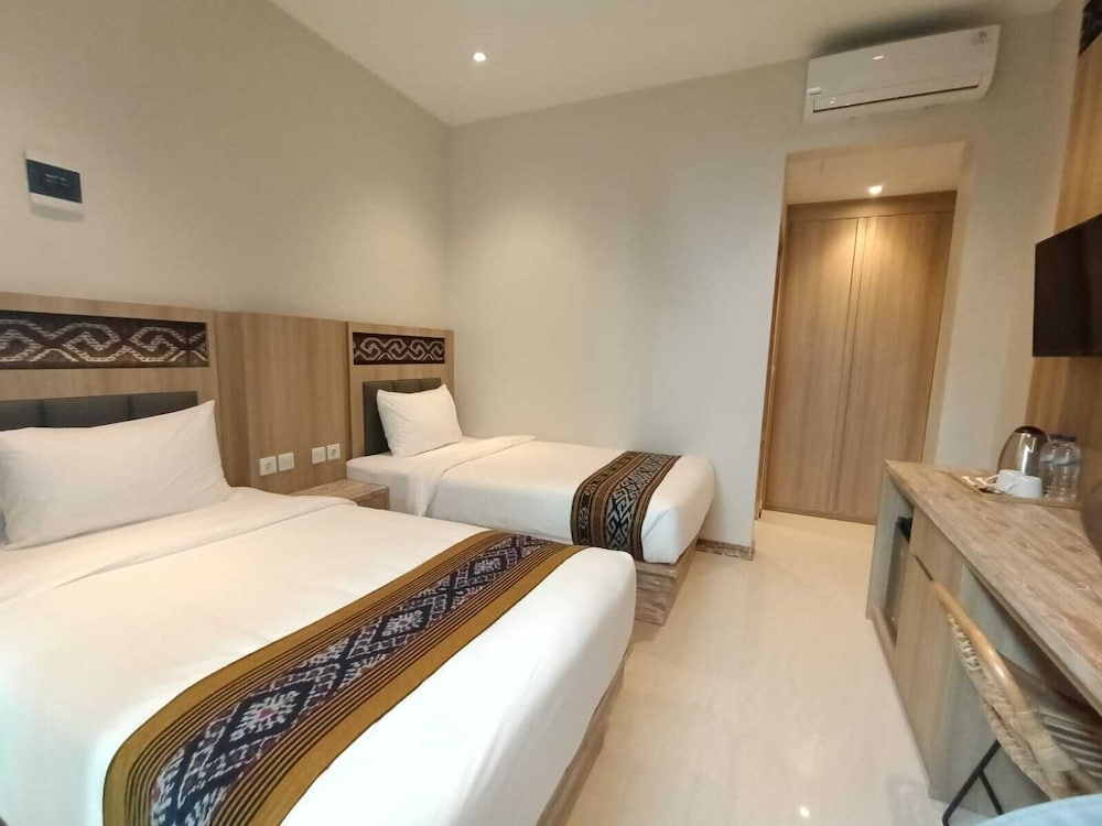 Standard Double or Twin Room - Photo 1