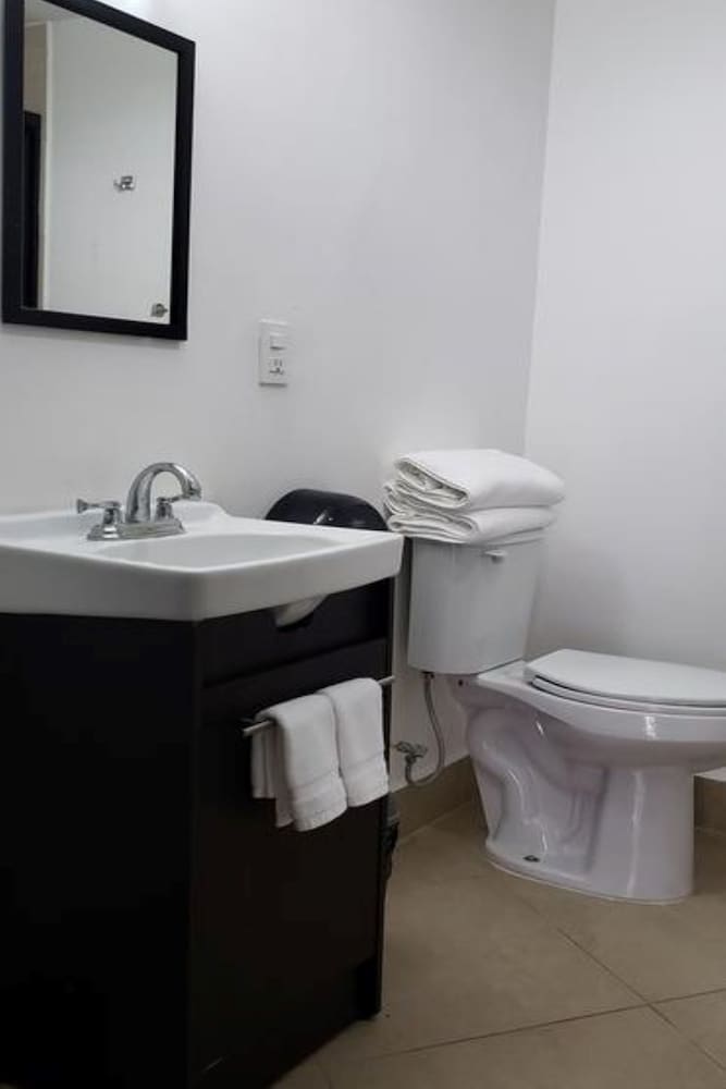 Comfort Suite photo 2