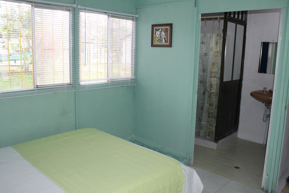Standard Double Room, 1 Double Bed, Private Bathroom, Garden Area photo 3
