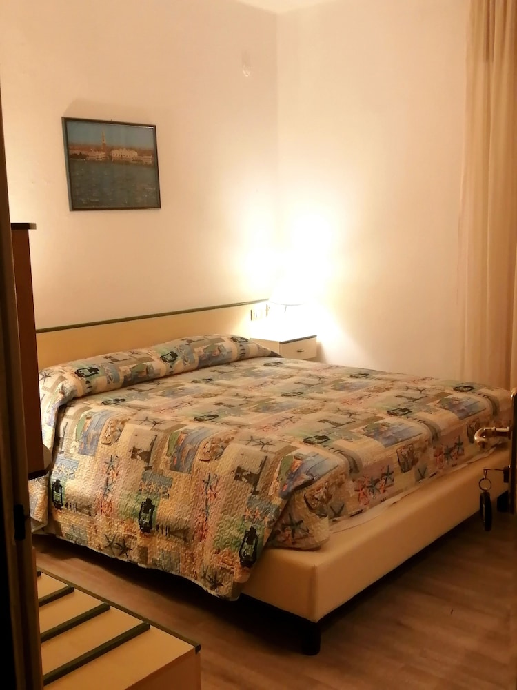 Double or Twin Room photo 1