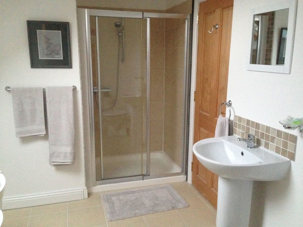 Double Room (Binnian) photo 2