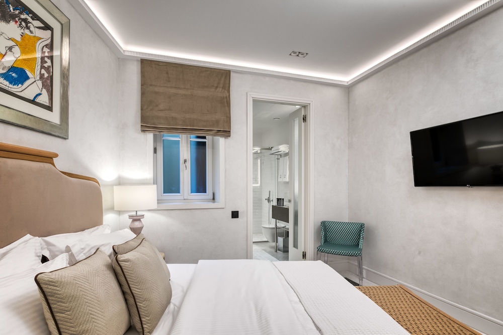 Standard Suite photo 2