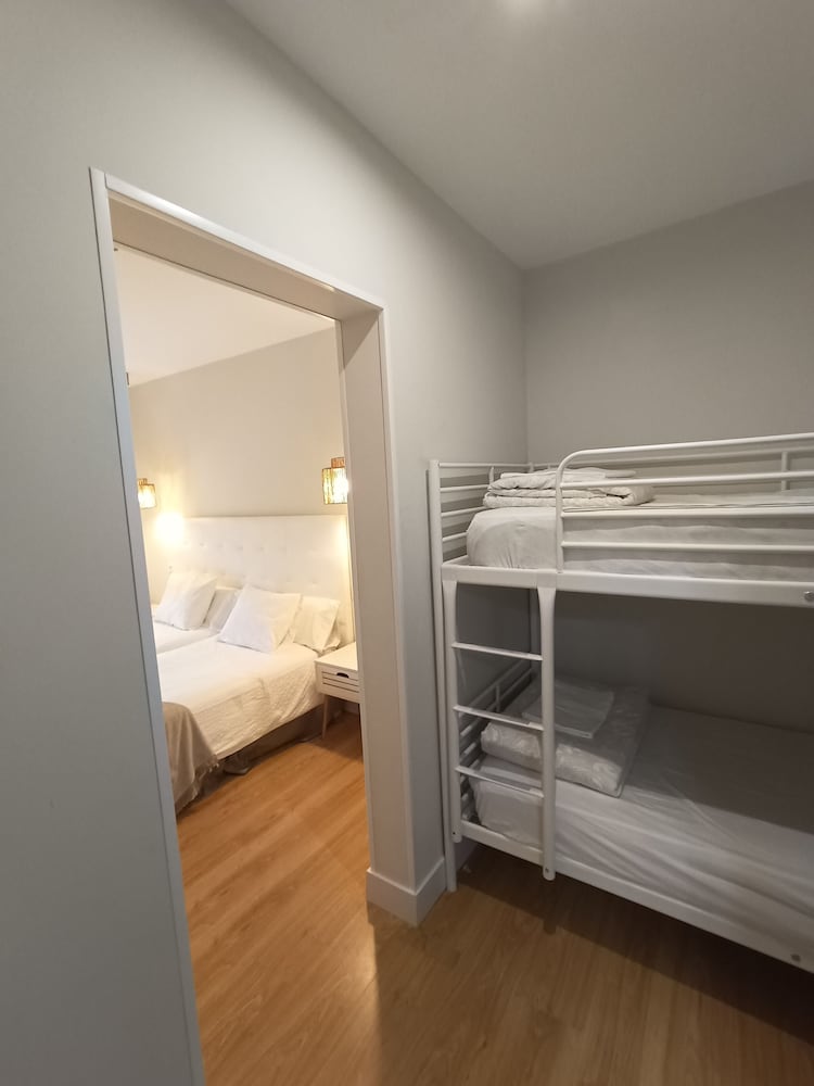 Quadruple Room, Ensuite photo 2