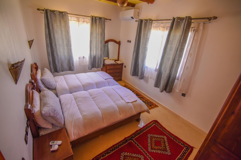Traditional Double or Twin Room photo 2