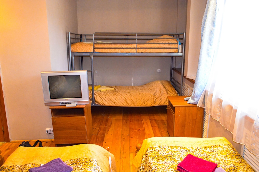 Standard Room (5 Guests) photo 2