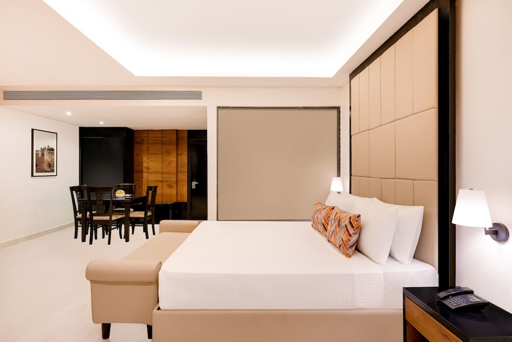 Executive Suite Room - Photo 4