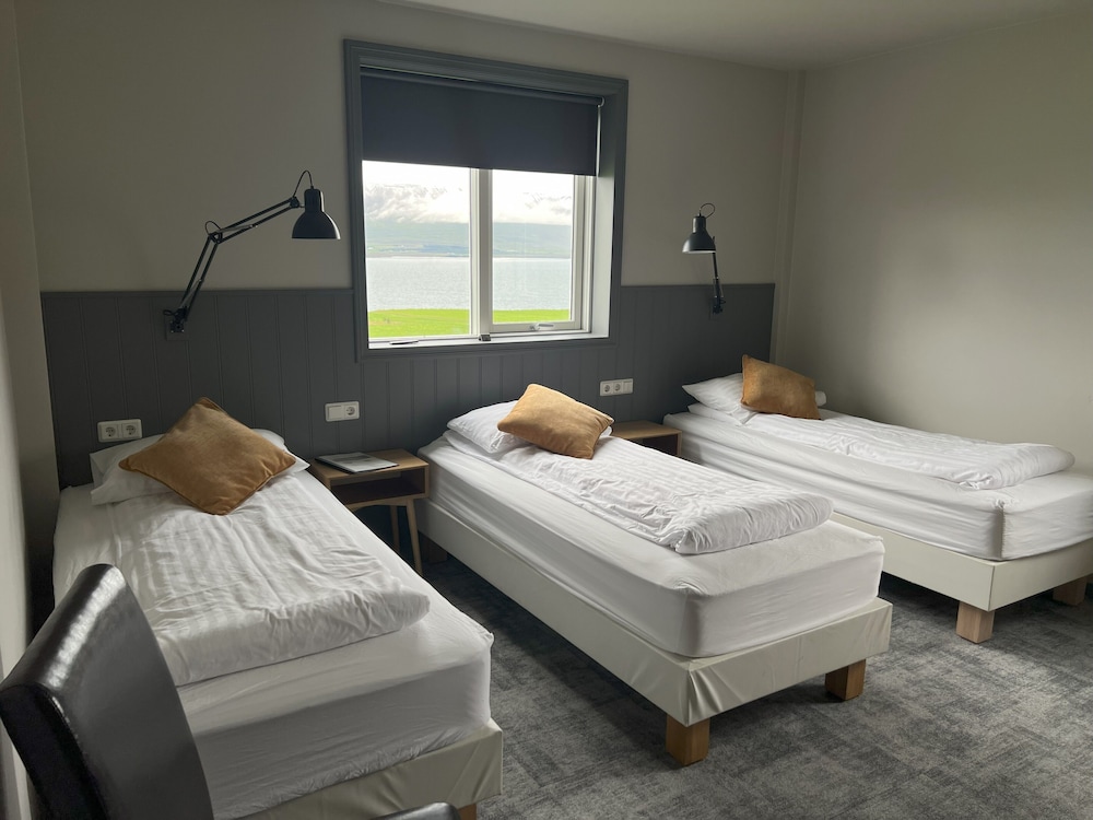 Standard Triple Room, Private Bathroom