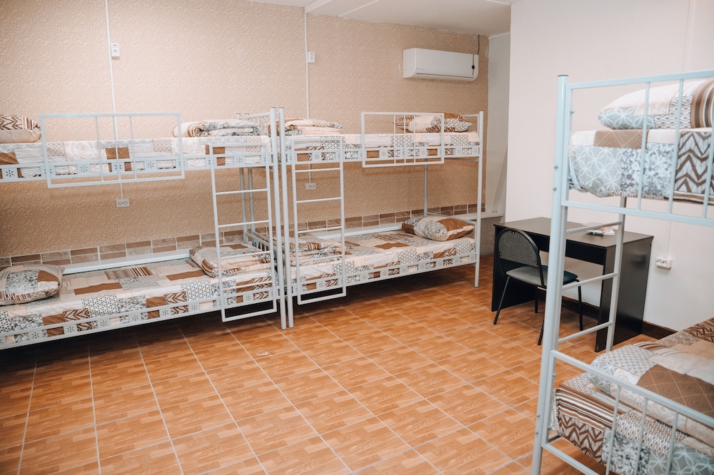Shared Dormitory, Mixed Dorm (6 People) photo 1