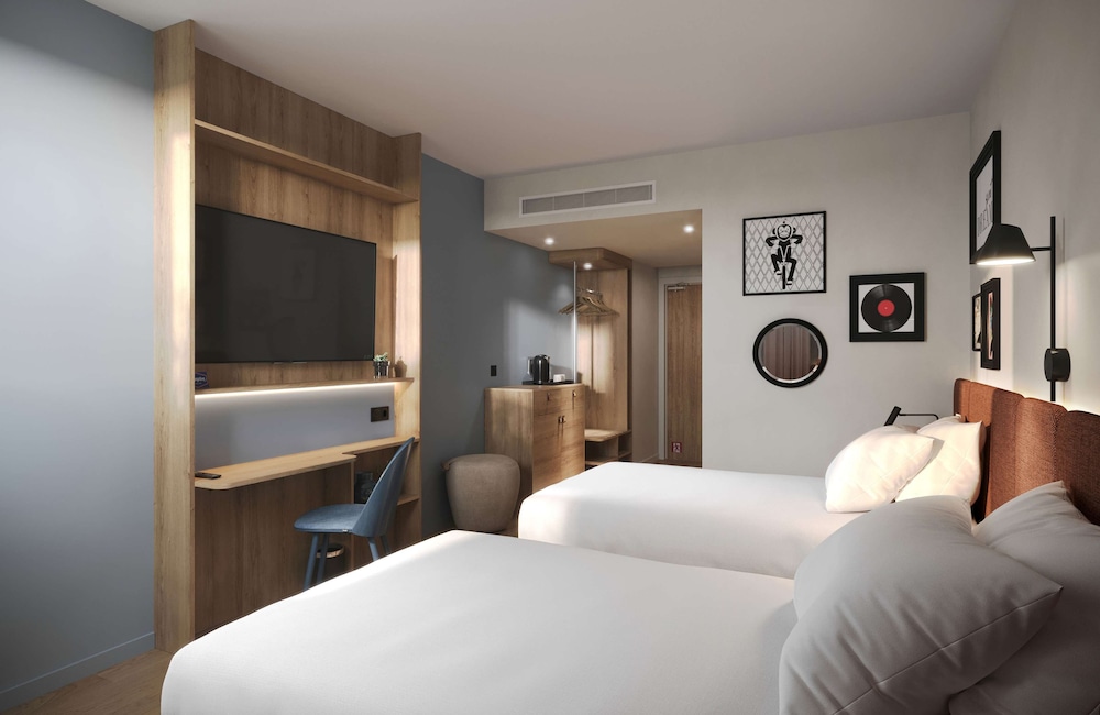 Twin Room, 2 Twin Beds photo 2
