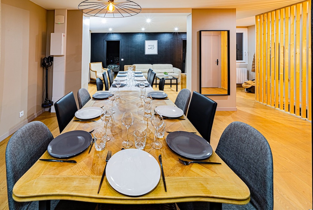 Family House photo 1